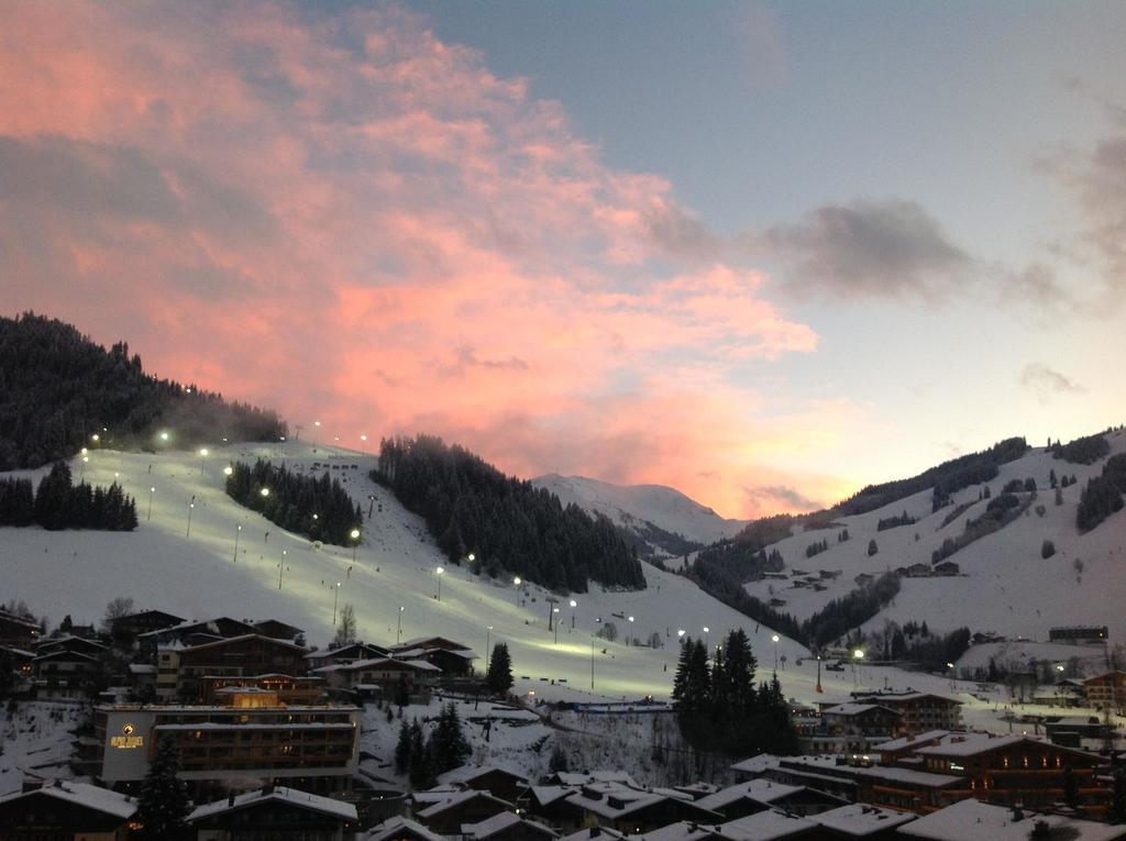 Adler Resort Saalbach-Hinterglemm Exteriör bild